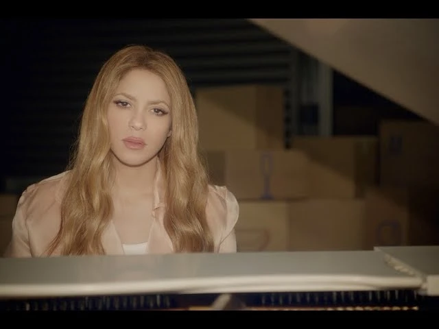 Download Acróstico Shakira