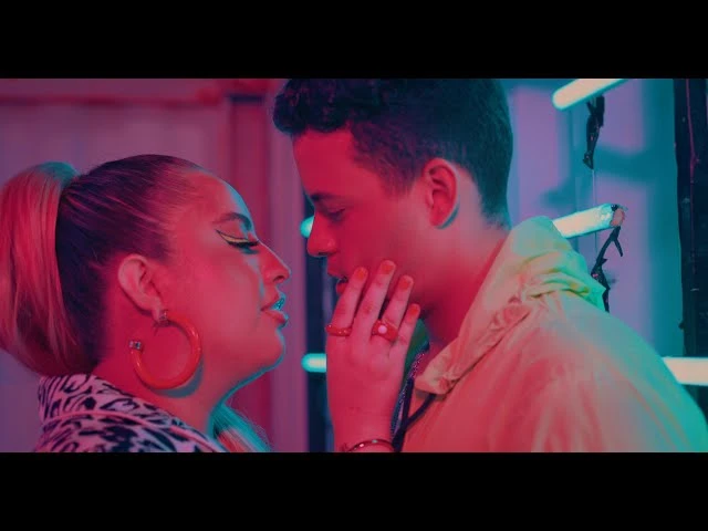 Download HOJE EU VOU TE USAR – Mari Fernandez e Felipe Amorim